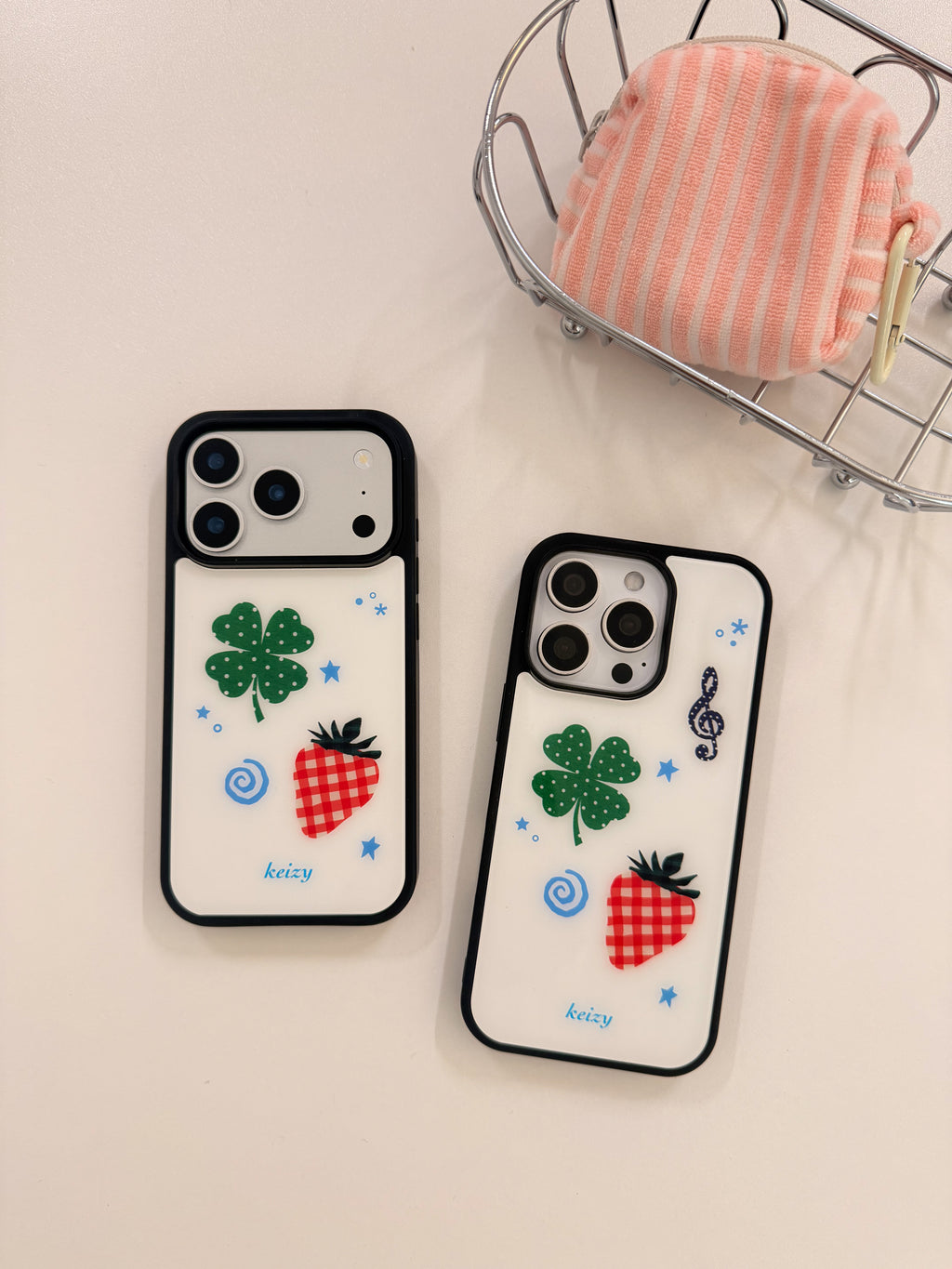 [black edge] lucky clover