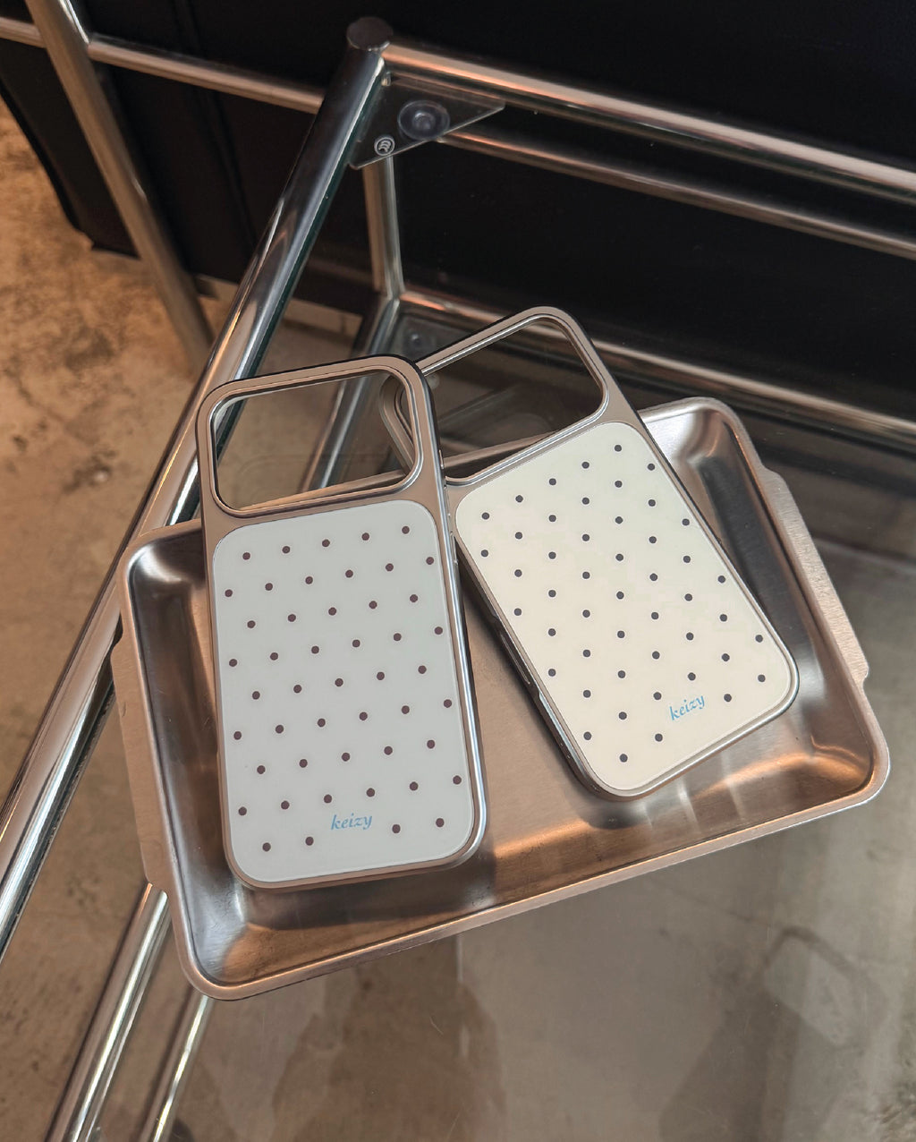 [silver edge] polka dots